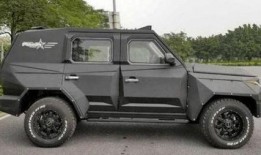 最新爆料越野车,揭秘最新爆款越野车背后的传奇故事